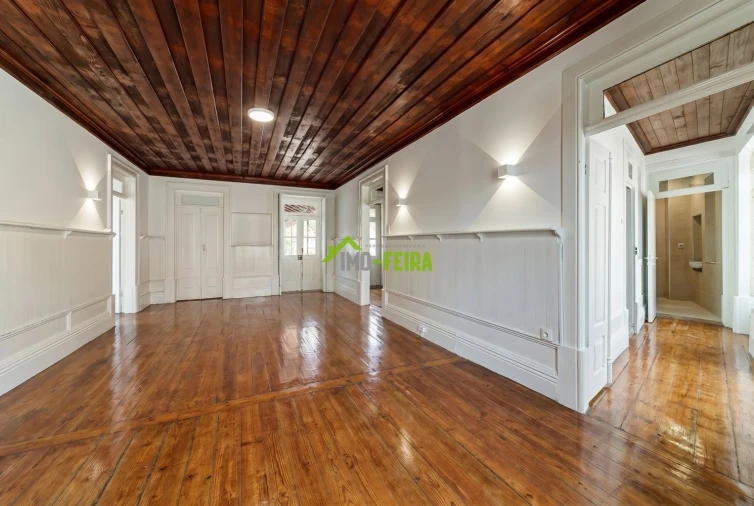 Quinta T6 para Venda em São João da Madeira Foto 33