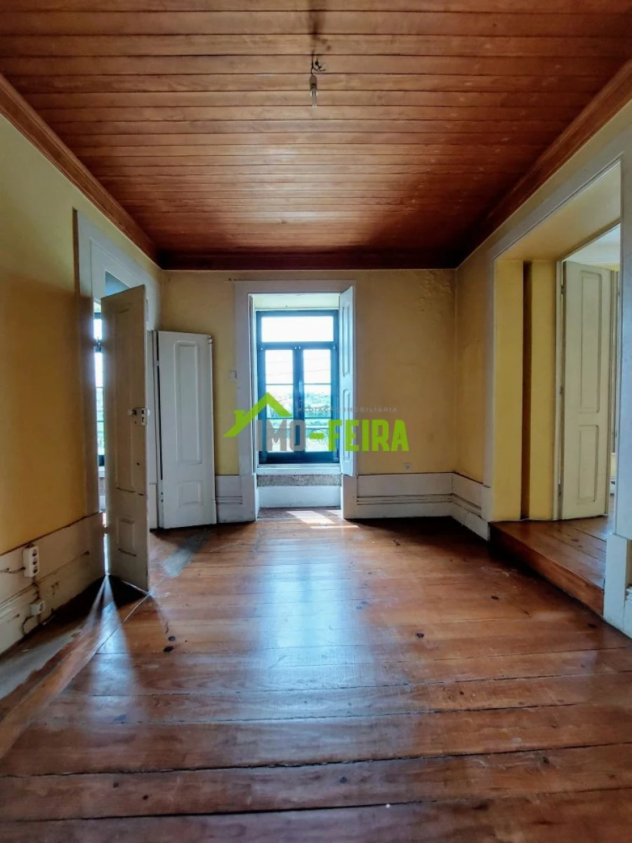 Quinta T6 para Venda em São João da Madeira Foto 30