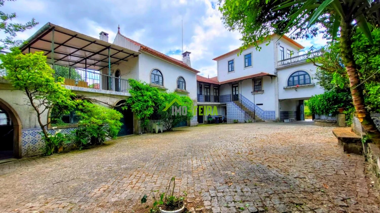 Quinta T6 para Venda em São João da Madeira Foto 1