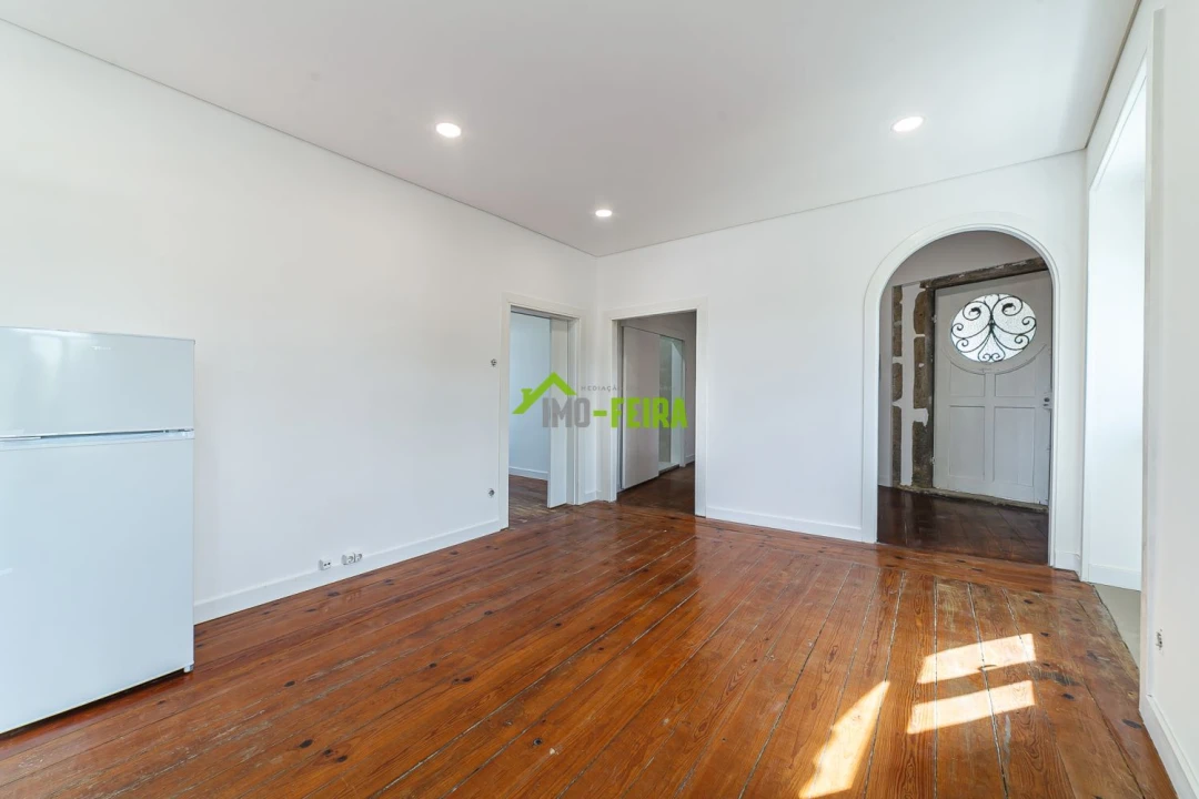 Quinta T6 para Venda em São João da Madeira Foto 10