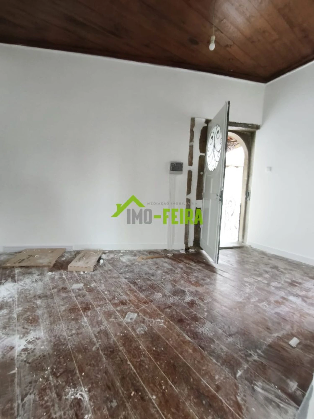 Quinta T6 para Venda em São João da Madeira Foto 52