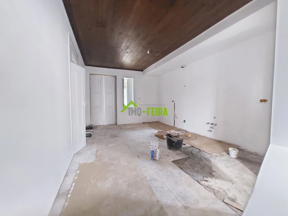 Quinta T6 para Venda em São João da Madeira Foto 67