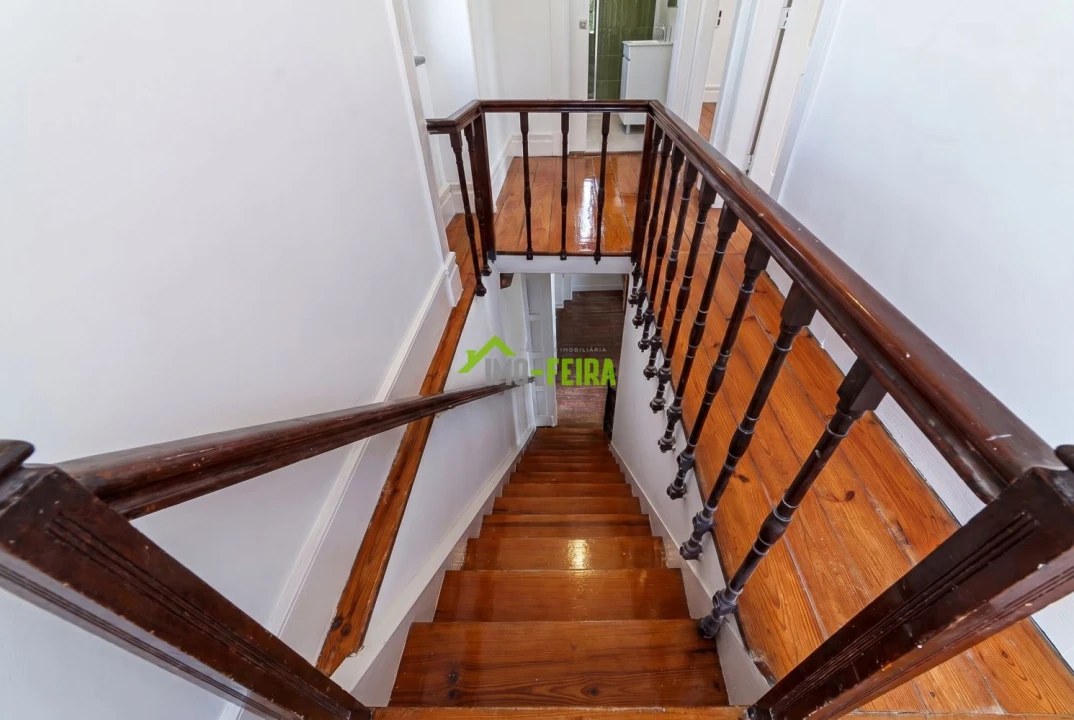 Quinta T6 para Venda em São João da Madeira Foto 44