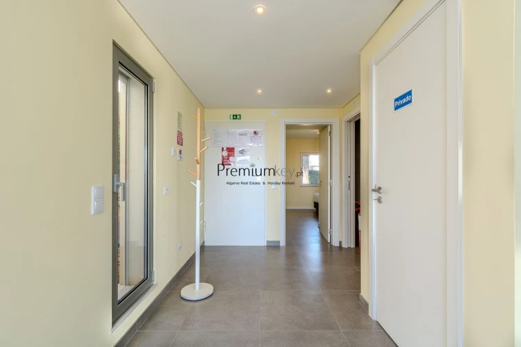 Moradia T3 para Venda em Albufeira e Olhos de Água Foto 23