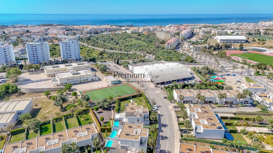 Moradia T3 para Venda em Albufeira e Olhos de Água Foto 52