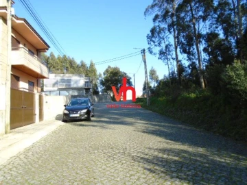Terreno para Venda em Castêlo da Maia
