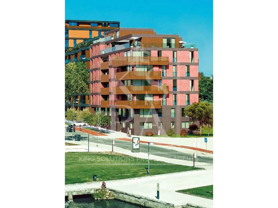 Apartamento T4 para Venda em Glória e Vera Cruz Foto 1