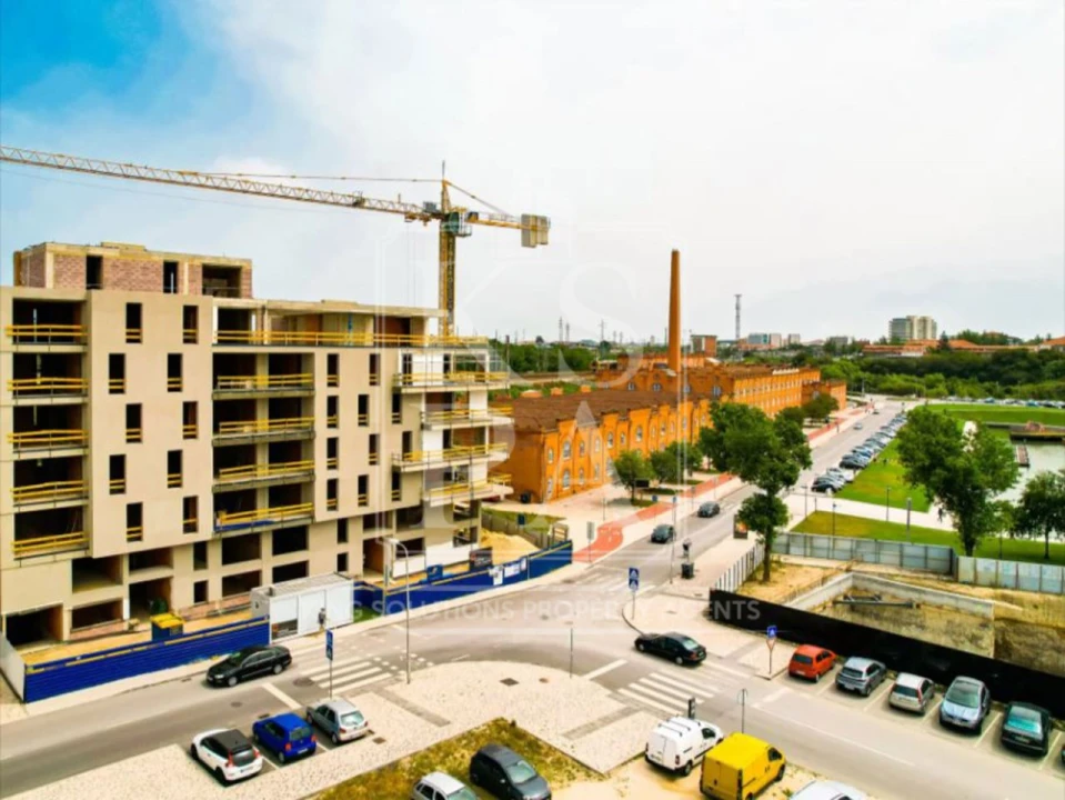 Apartamento T4 para Venda em Glória e Vera Cruz Foto 7