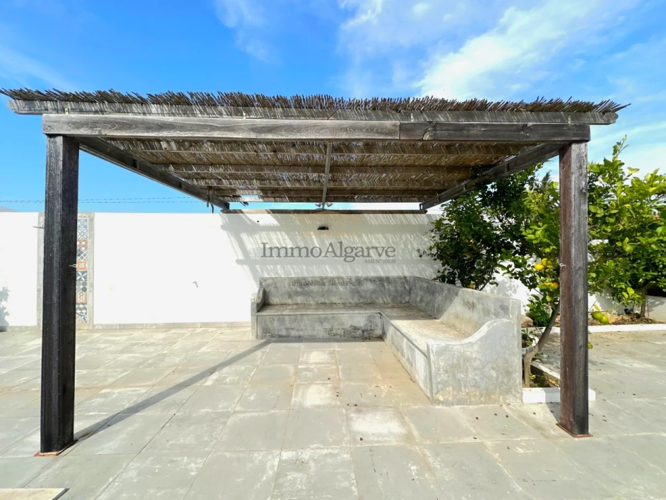 Moradia T5 para Venda em Ferreiras Foto 13