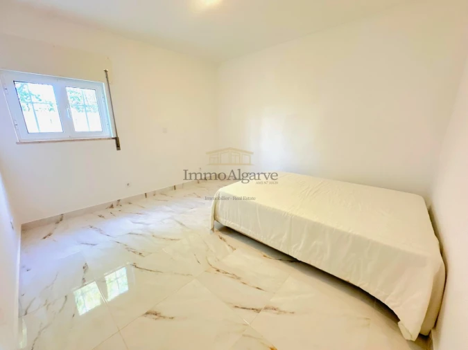 Moradia T5 para Venda em Ferreiras Foto 27