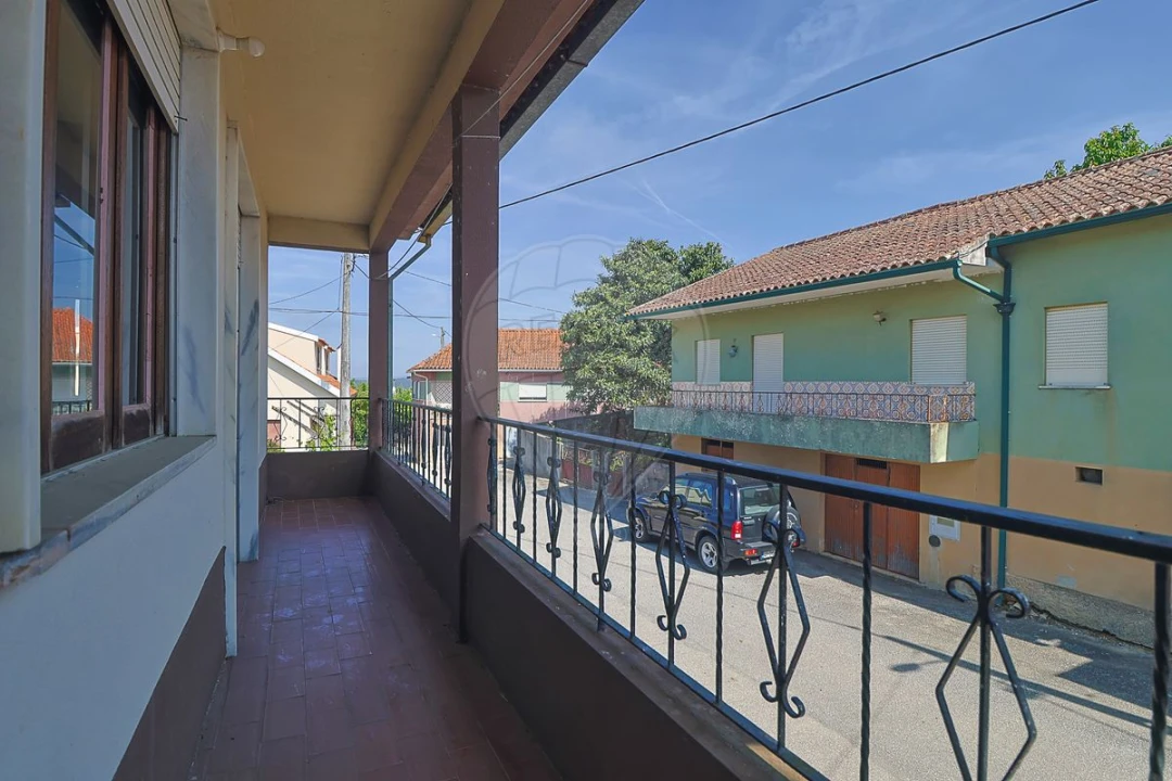 Moradia T3 para Venda em Ovoa e Vimieiro Foto 1