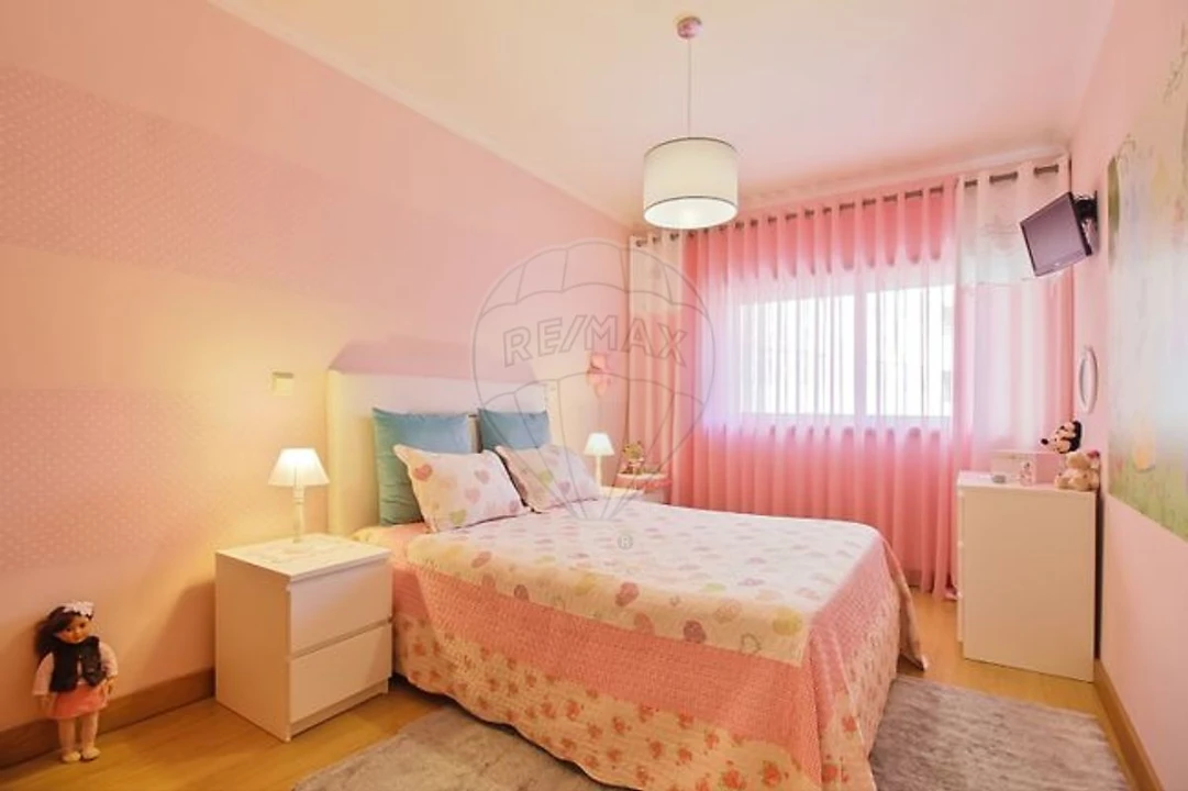 Apartamento T3 para Venda em Cidade da Maia Foto 10