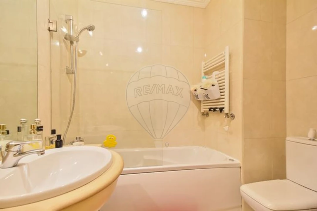 Apartamento T3 para Venda em Cidade da Maia Foto 13