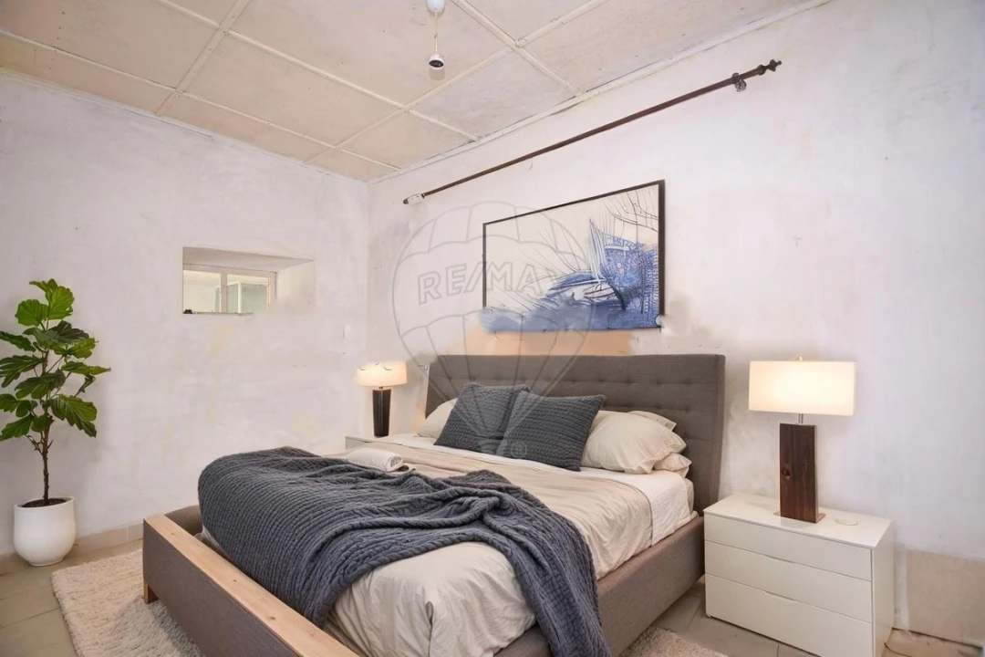 Moradia T2 para Venda em Santa Maria e São Miguel, São Martinho, São Pedro Penaferrim Foto 6