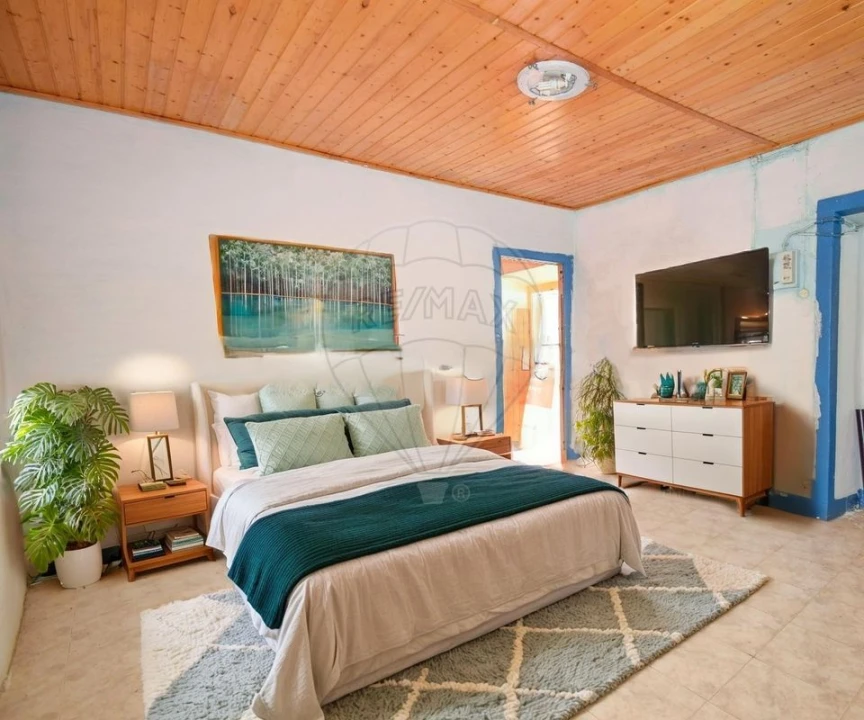 Moradia T2 para Venda em Santa Maria e São Miguel, São Martinho, São Pedro Penaferrim Foto 4