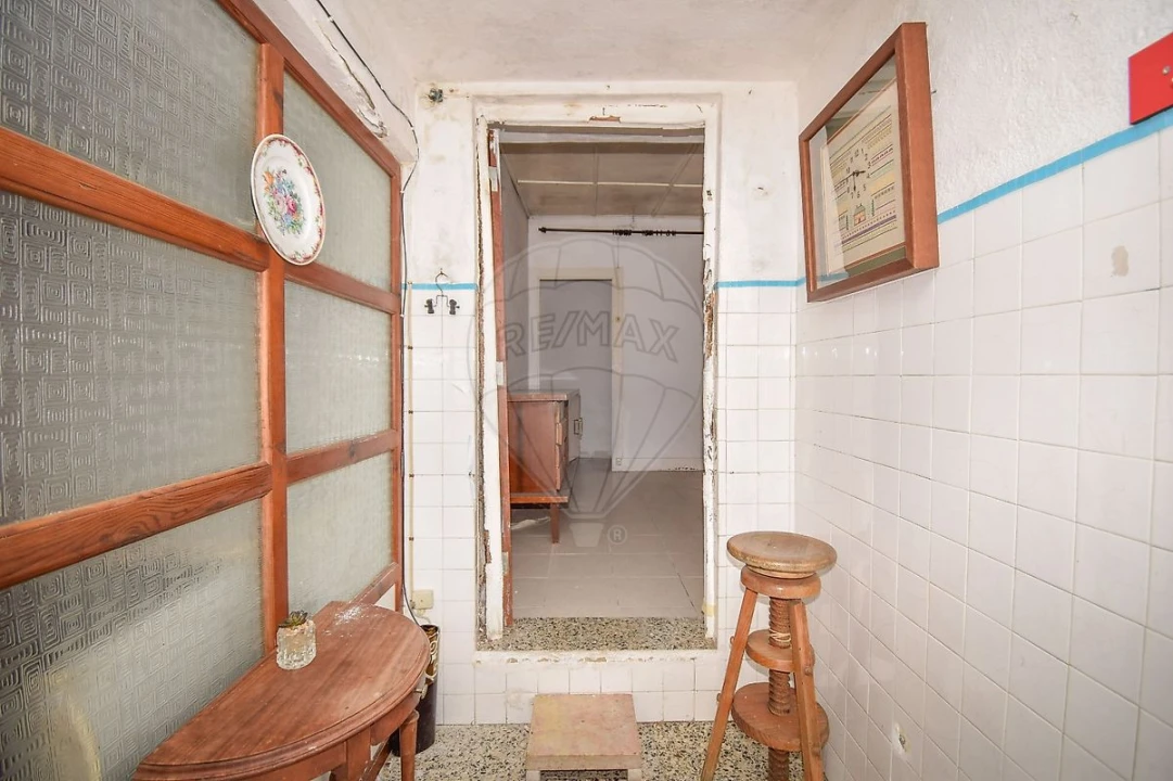 Moradia T2 para Venda em Santa Maria e São Miguel, São Martinho, São Pedro Penaferrim Foto 14