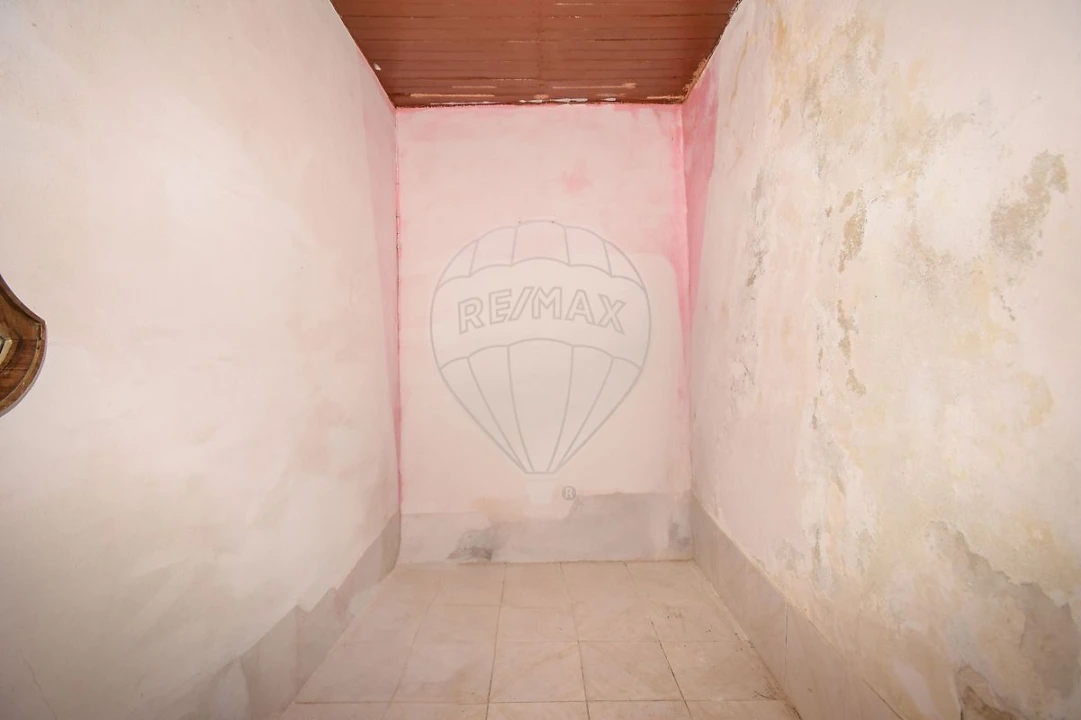 Moradia T2 para Venda em Santa Maria e São Miguel, São Martinho, São Pedro Penaferrim Foto 13