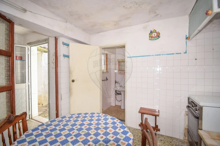 Moradia T2 para Venda em Santa Maria e São Miguel, São Martinho, São Pedro Penaferrim Foto 16