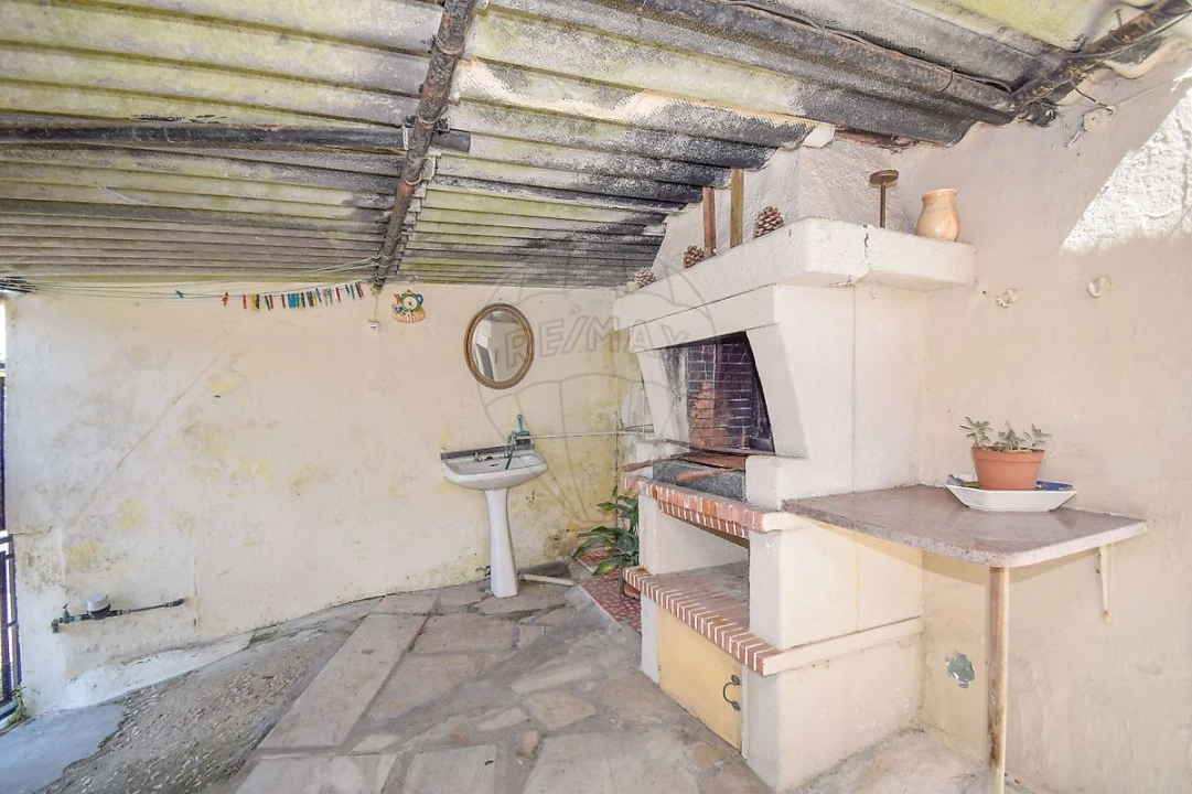 Moradia T2 para Venda em Santa Maria e São Miguel, São Martinho, São Pedro Penaferrim Foto 28