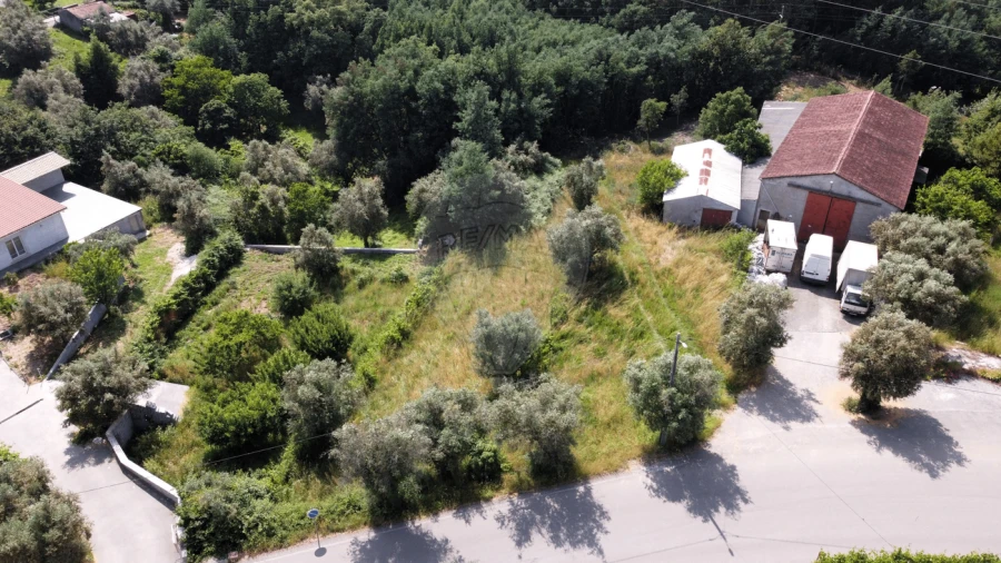 Terreno para Venda em Arrifana Foto 3