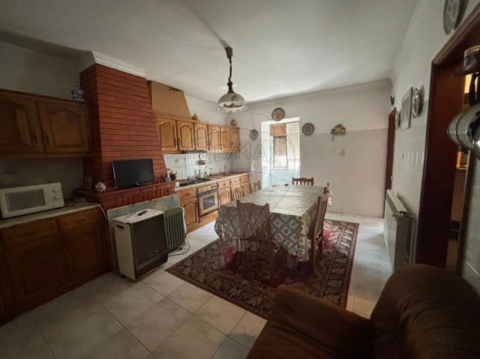 Moradia T4 para Venda em Numão Foto 14