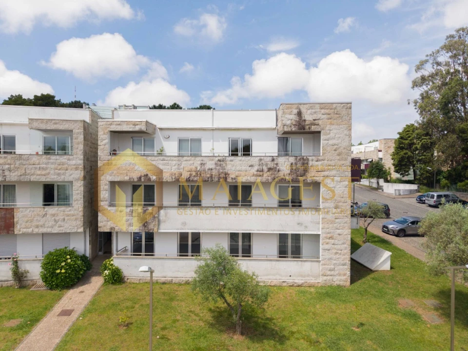 Apartamento T4 para Venda em Oliveira do Douro Foto 50