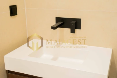 Apartamento T4 para Venda em Oliveira do Douro