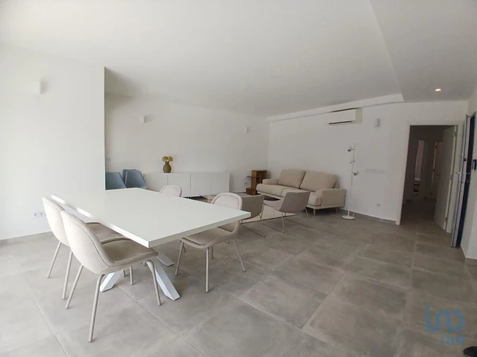 Apartamento T2 para Arrendamento em Faro (Sé e São Pedro) Foto 5