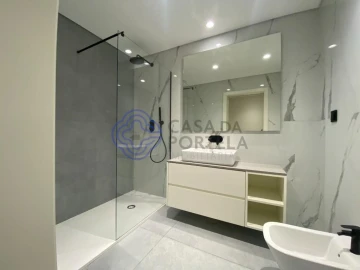 Apartamento T2 para Venda em Mafamude e Vilar do Paraíso