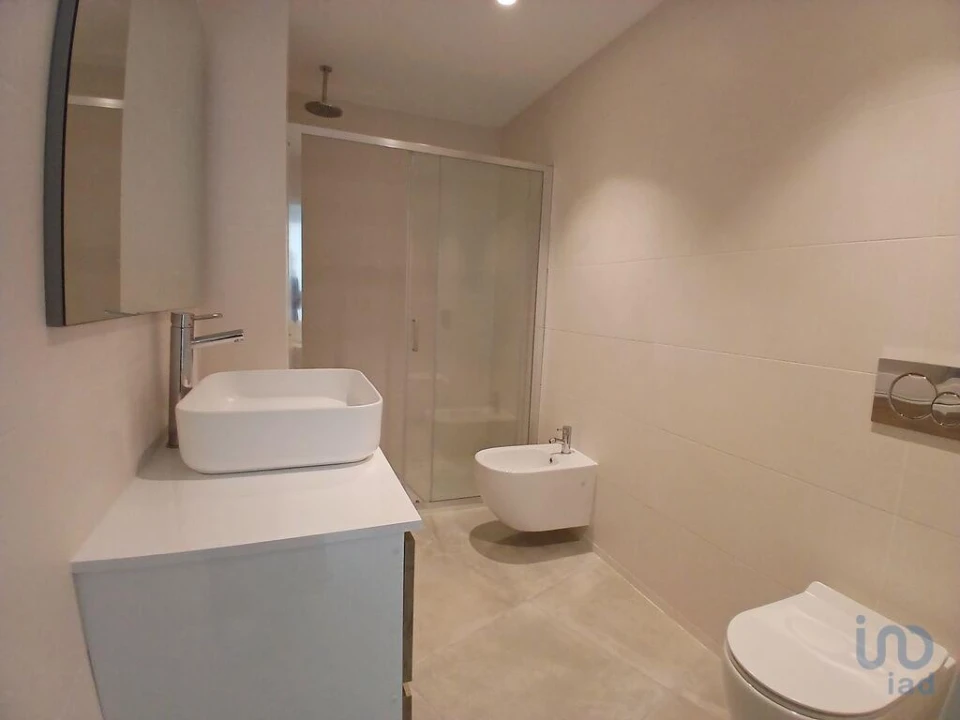 Apartamento T3 para Arrendamento em Faro (Sé e São Pedro) Foto 7