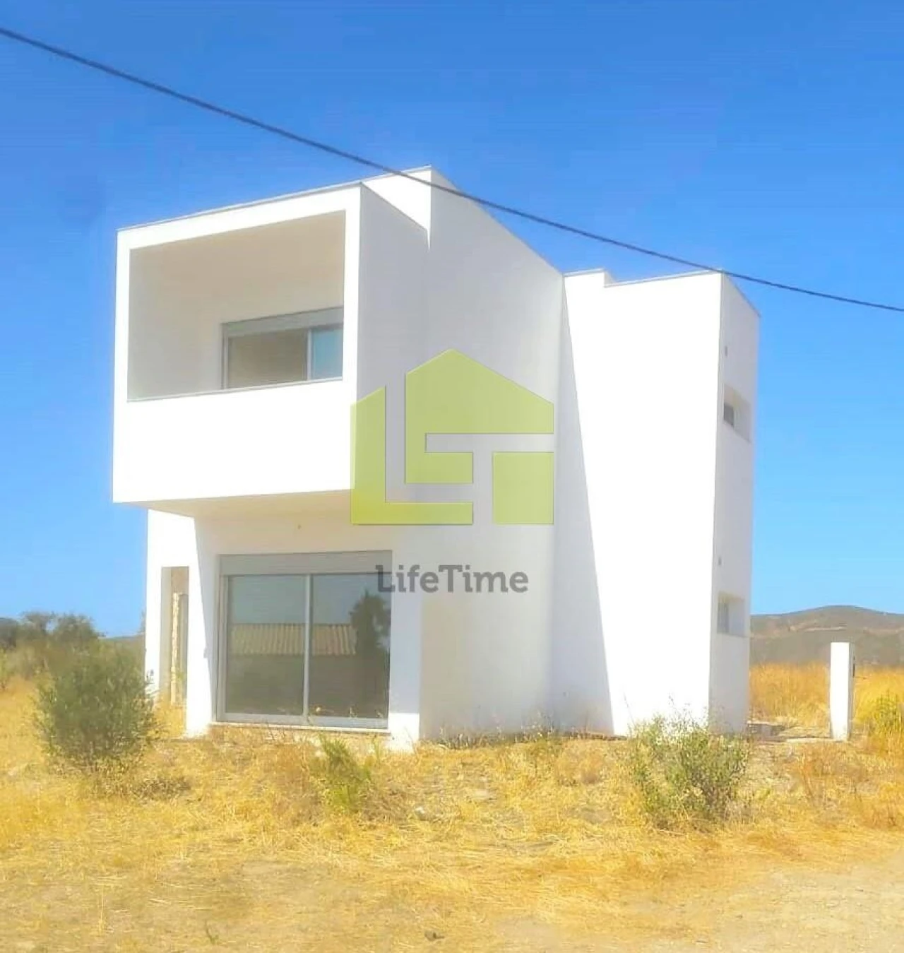 Moradia T3 para Venda em Santa Catarina da Fonte do Bispo Foto 2