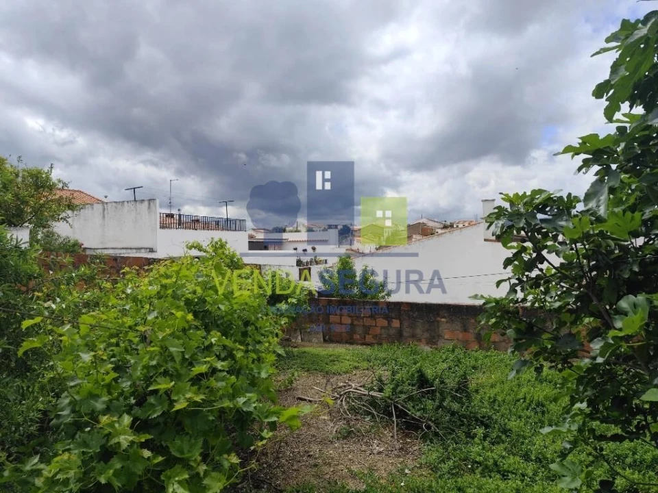Moradia T1 para Venda em Sobral da Adiça Foto 18