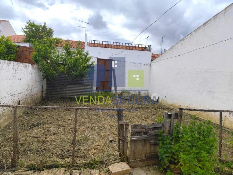 Moradia T1 para Venda em Sobral da Adiça Foto 14