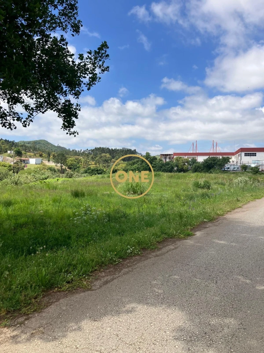 Terreno para Venda em Venda do Pinheiro e Santo Estêvão das Galés Foto 19