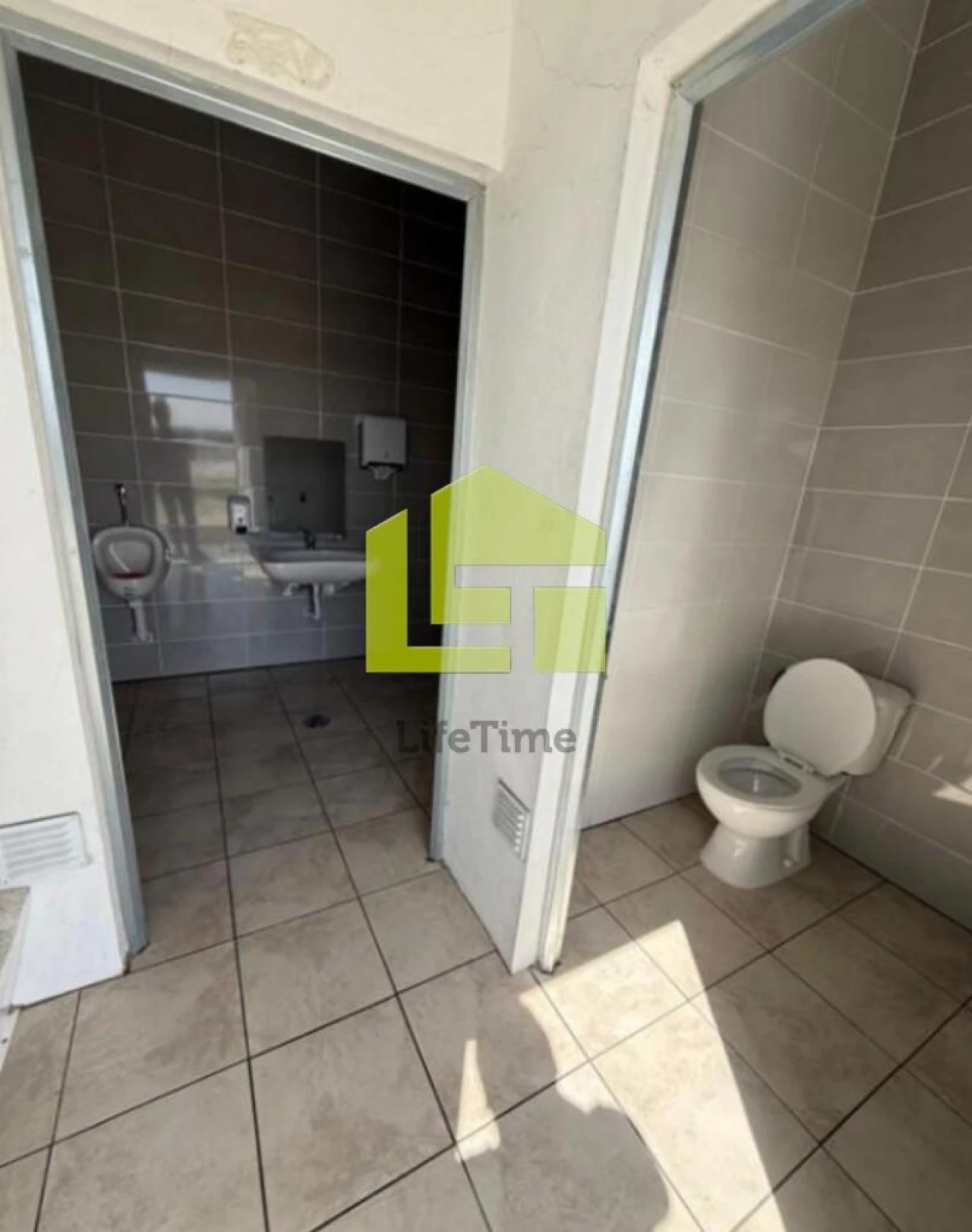 Armazém para Venda em Vila Franca das Naves e Feital Foto 7