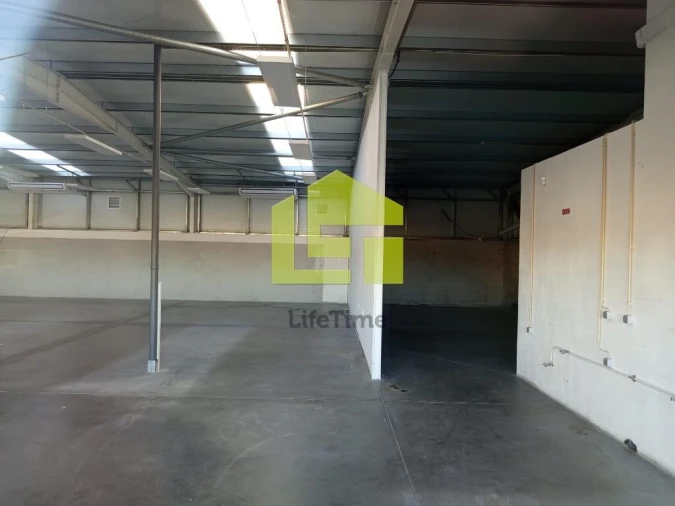 Armazém para Venda em Vila Franca das Naves e Feital Foto 10