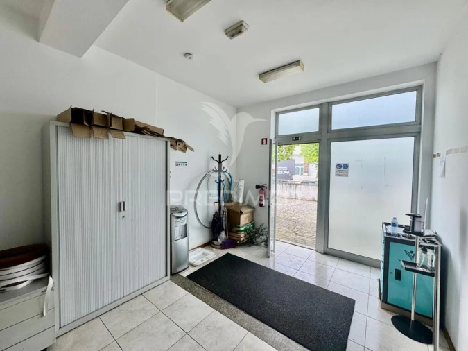 Armazém para Arrendamento em Sande Vila Nova e Sande São Clemente Foto 11