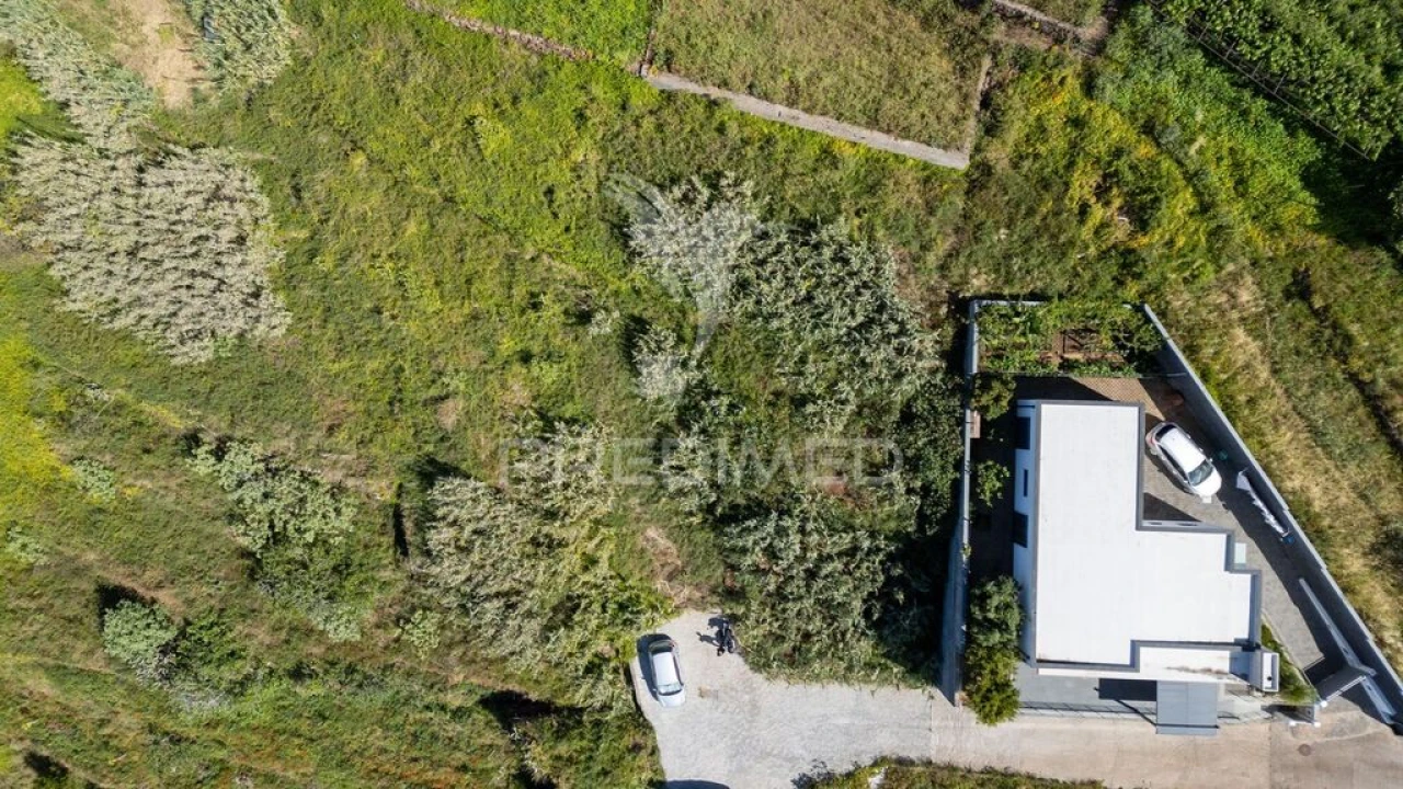 Terreno para Venda em Caniço Foto 7