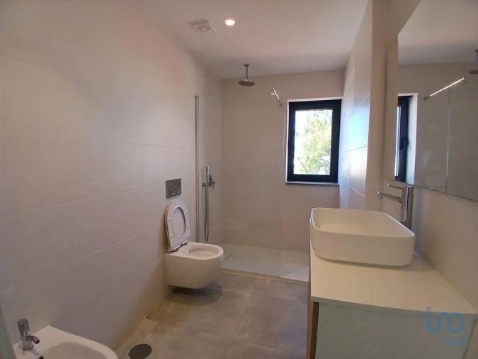 Apartamento T2 para Arrendamento em Faro (Sé e São Pedro) Foto 7