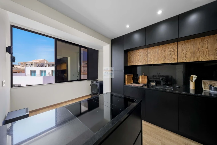 Apartamento T2 para Venda em Estômbar e Parchal Foto 31