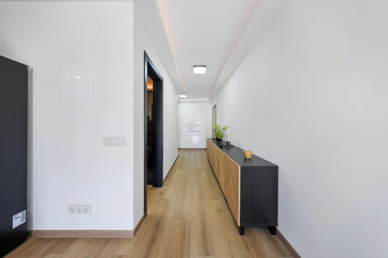 Apartamento T2 para Venda em Estômbar e Parchal Foto 40