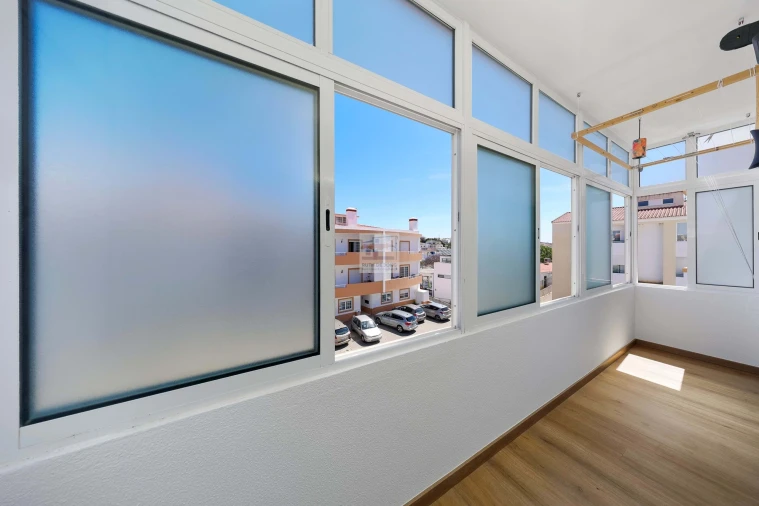 Apartamento T2 para Venda em Estômbar e Parchal Foto 11