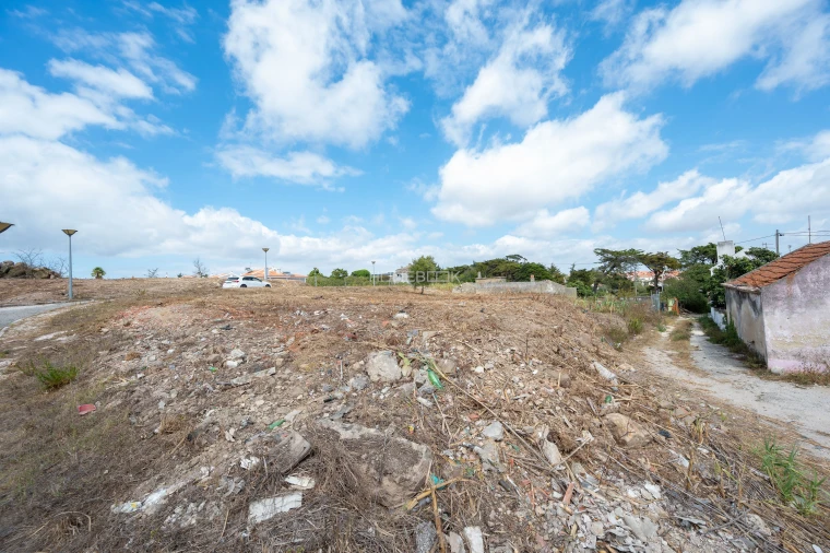 Terreno para Venda em Agualva e Mira-Sintra Foto 4