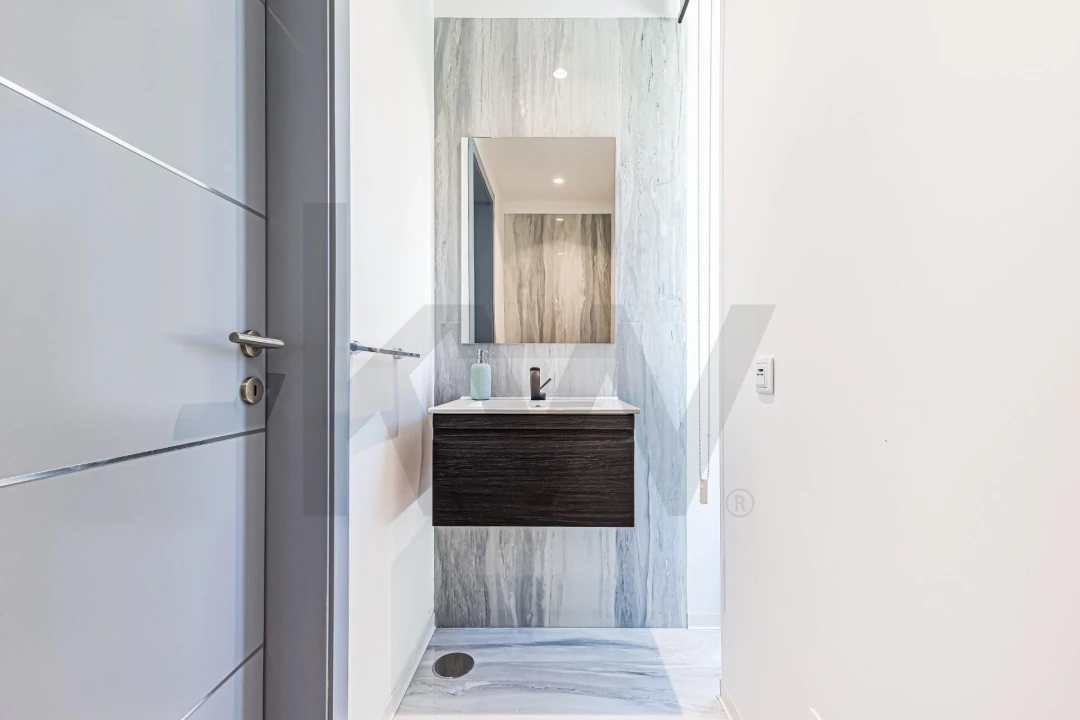 Moradia T5 para Venda em Porches Foto 12