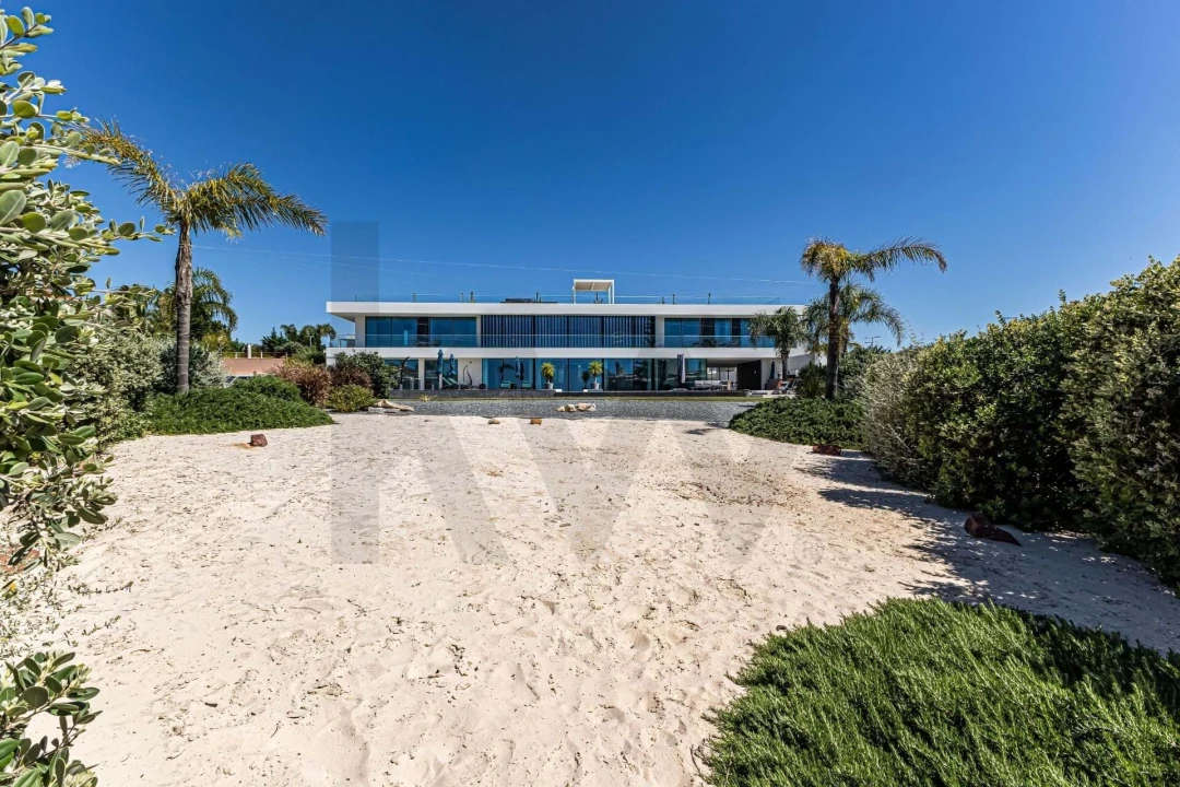 Moradia T5 para Venda em Porches Foto 37