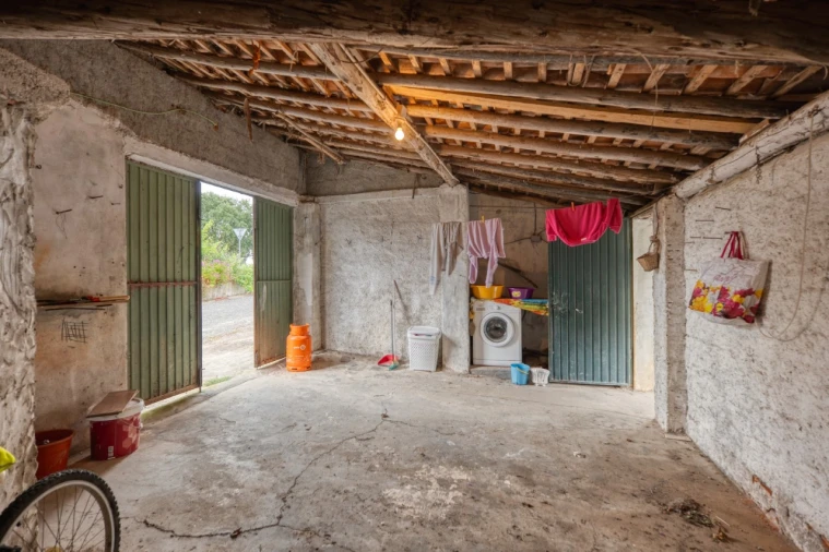 Moradia T2 para Venda em Amendoa Foto 11