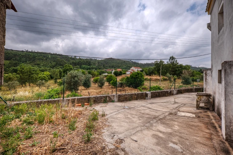 Moradia T2 para Venda em Amendoa Foto 15