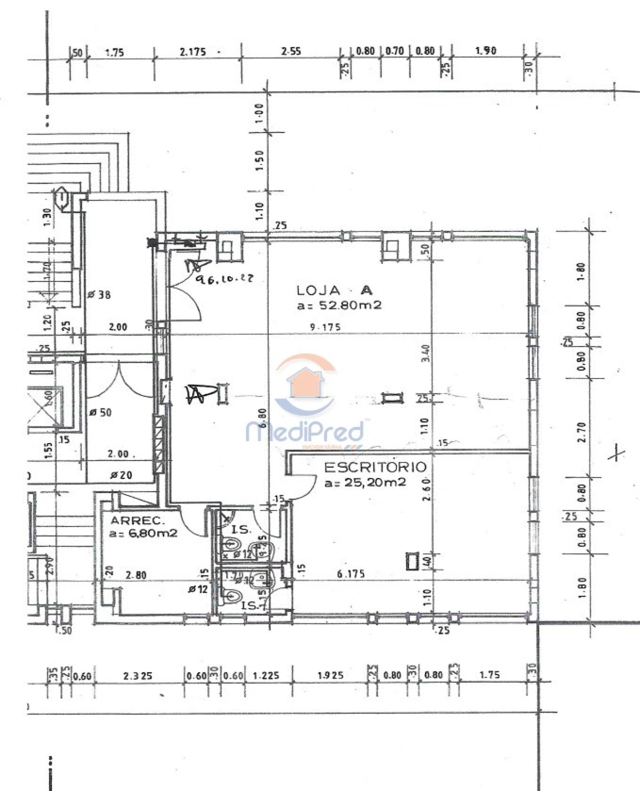 Loja para Venda em Santo António dos Cavaleiros e Frielas Foto 13