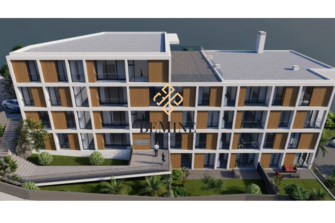 Apartamento T2 para Venda em Caniço Foto 1