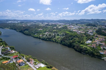 Terreno para Venda em Gondomar (São Cosme), Valbom e Jovim